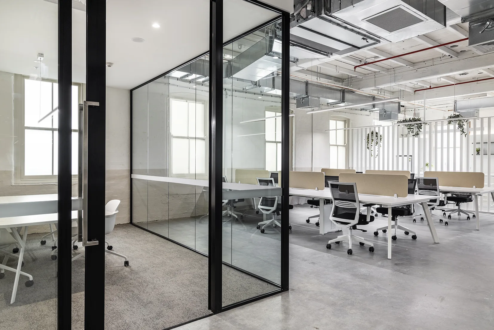 1_OFFICE_5
